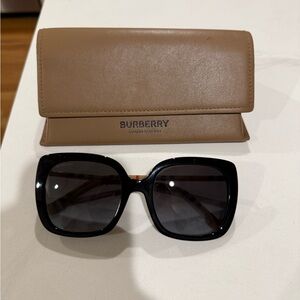 Burberry sunglasses